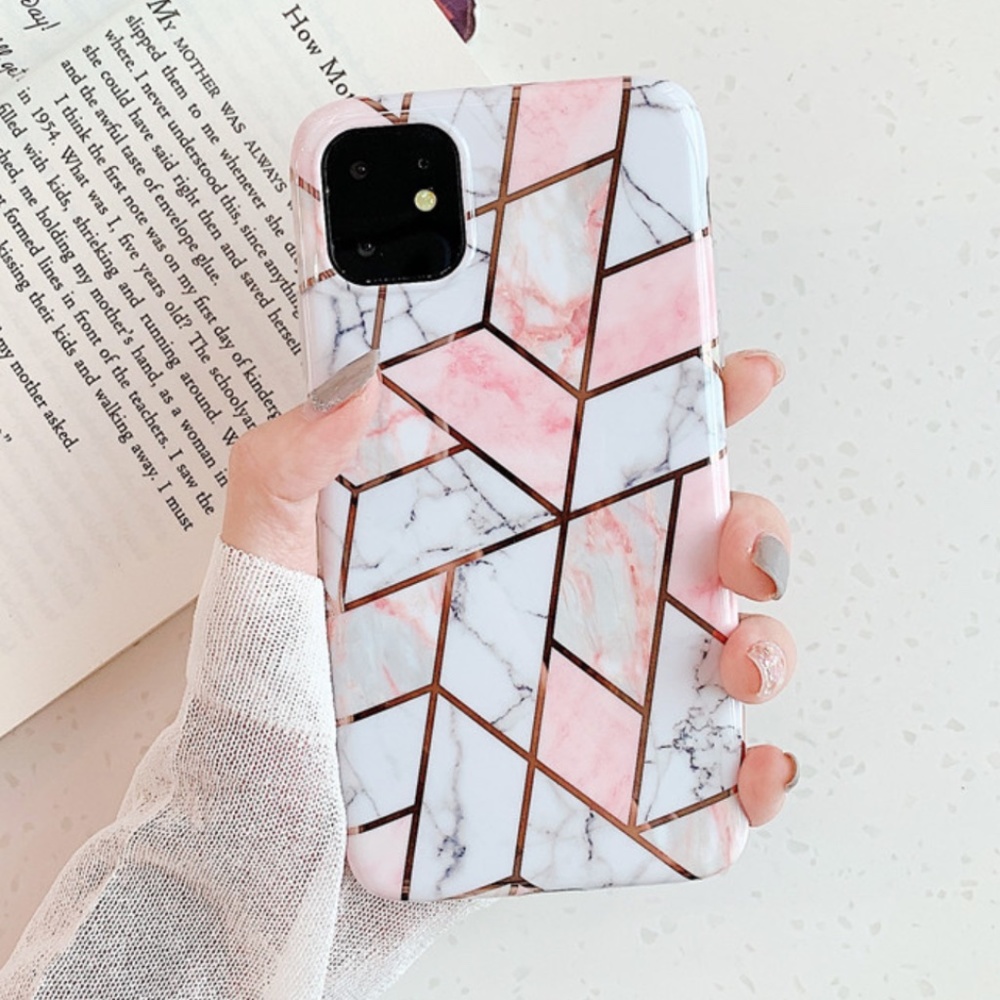 ❗️🔥HOST PICK🔥❗️IPhone 11 Pro Max Phone Case